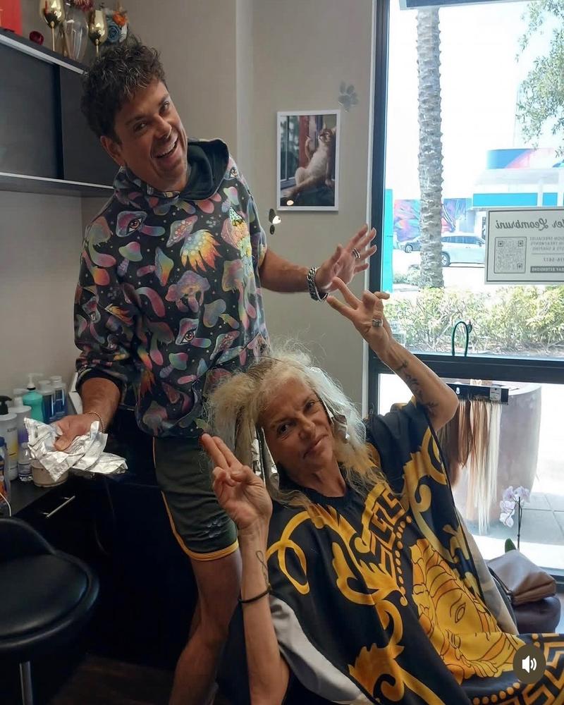 Tyler Sheetz professional hair extension specialist St. Petersburg Florida with 18 years experience